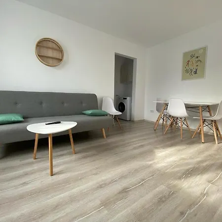 Florilor House Apartamento Braşov